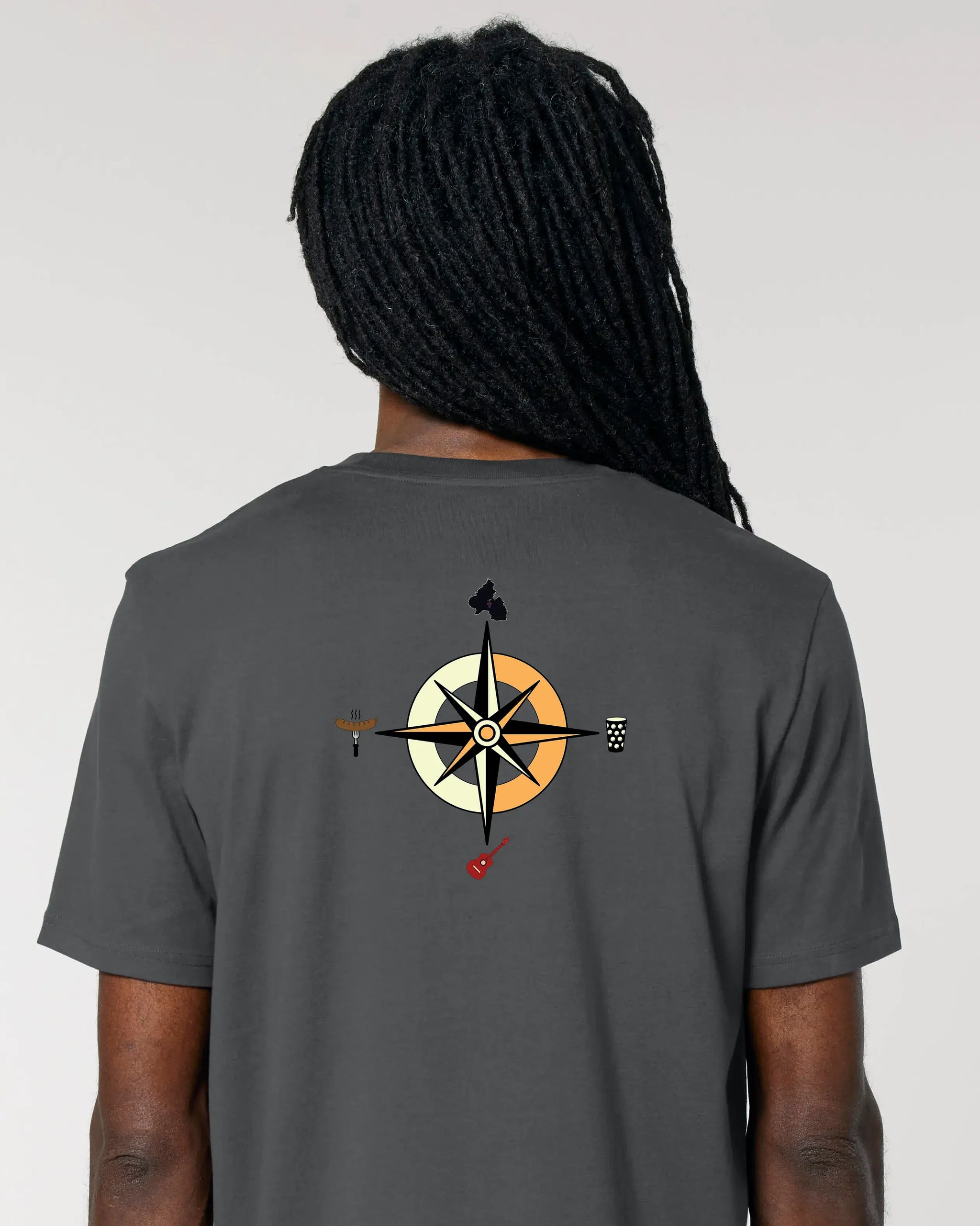 Pfalz-Kompass Heritage T-Shirt – Seitenansicht – Bio Pfaelzer Streetwear | PFALZVIBE