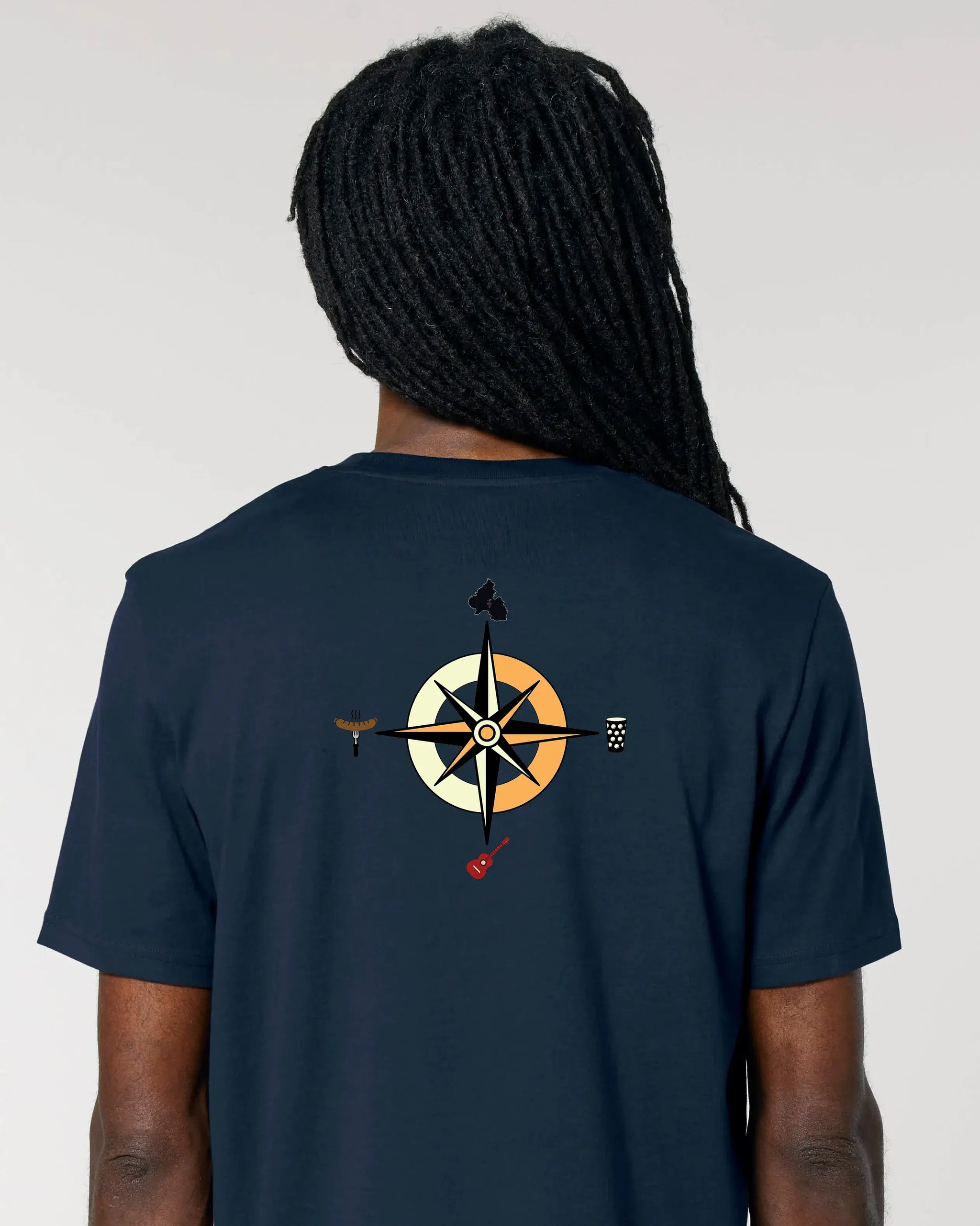 Pfalz-Kompass Heritage T-Shirt – Detailansicht – Bio Pfaelzer Streetwear | PFALZVIBE