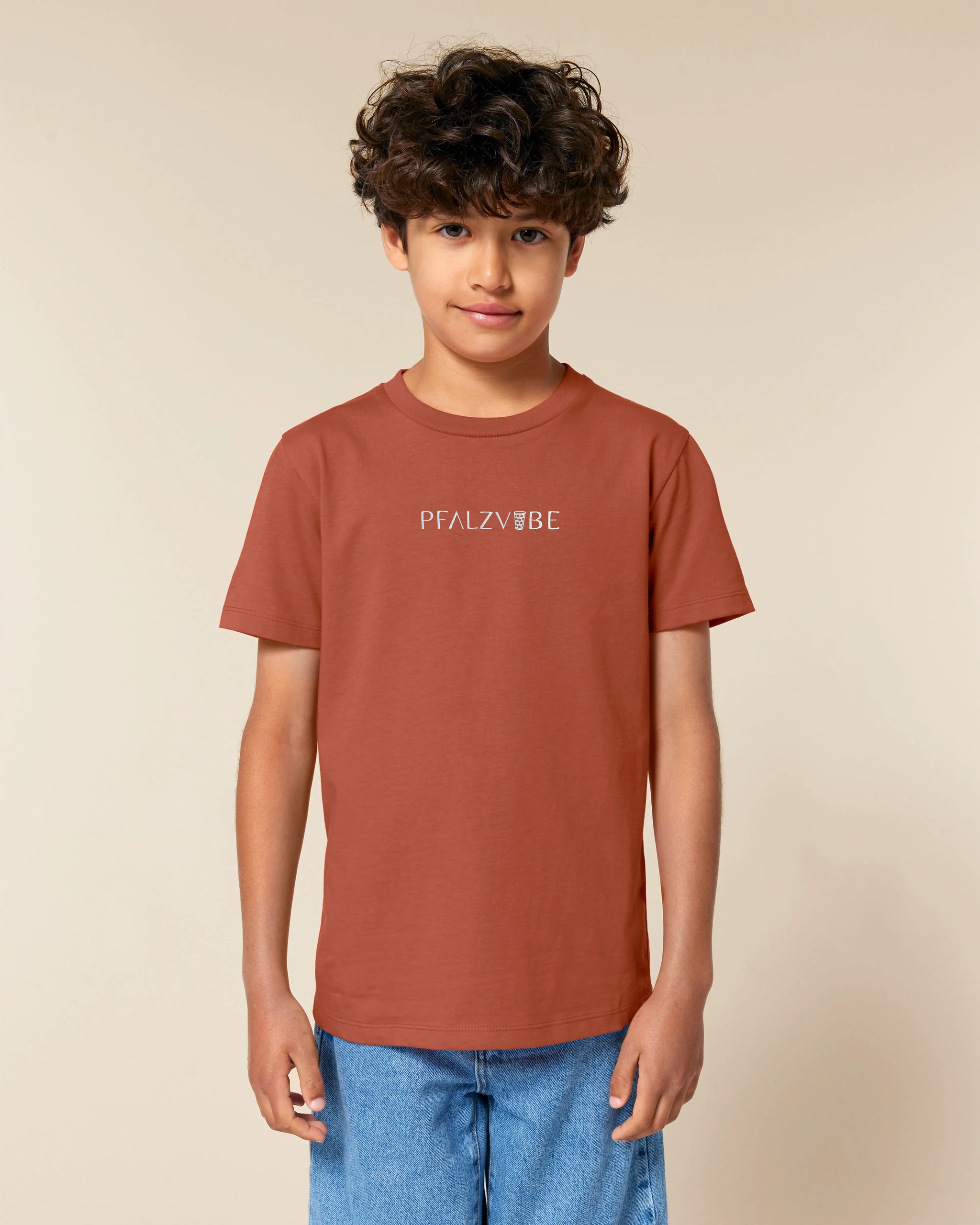 PFALZVIBE Premium Stick Kinder T-Shirt – Frontansicht – Bio Pfaelzer Streetwear | PFALZVIBE