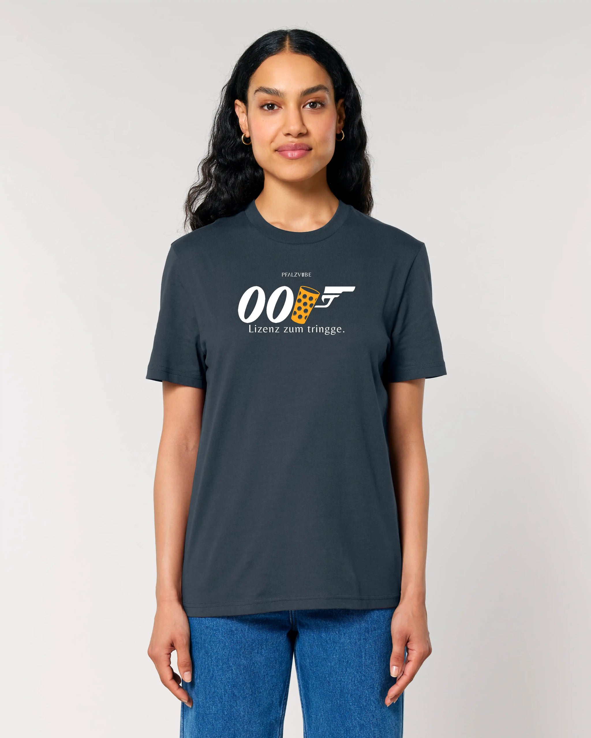 00Schorle T-Shirt - Lizenz zum tringge. – Produktbild – Bio Pfaelzer Streetwear | PFALZVIBE