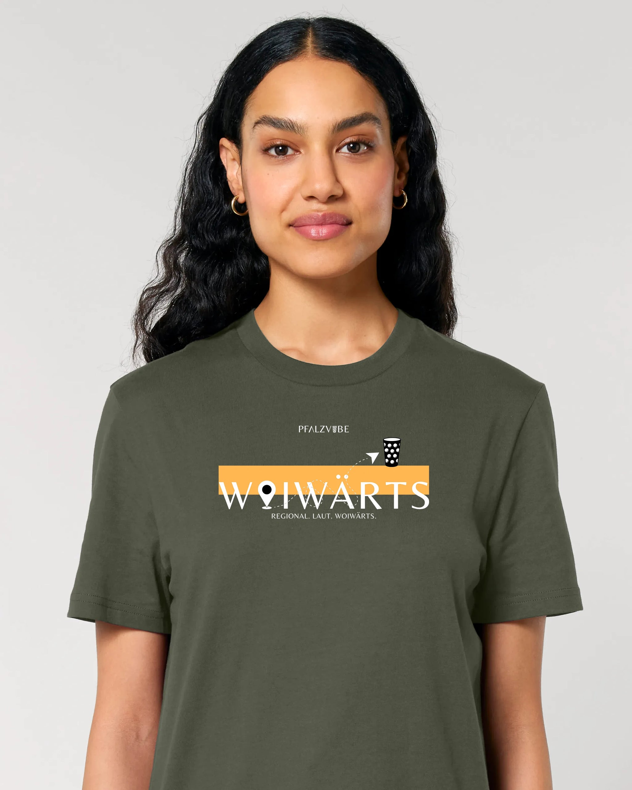 WOIWÄRTS Pfalz First T-Shirt – Produktbild – Bio Pfaelzer Streetwear | PFALZVIBE