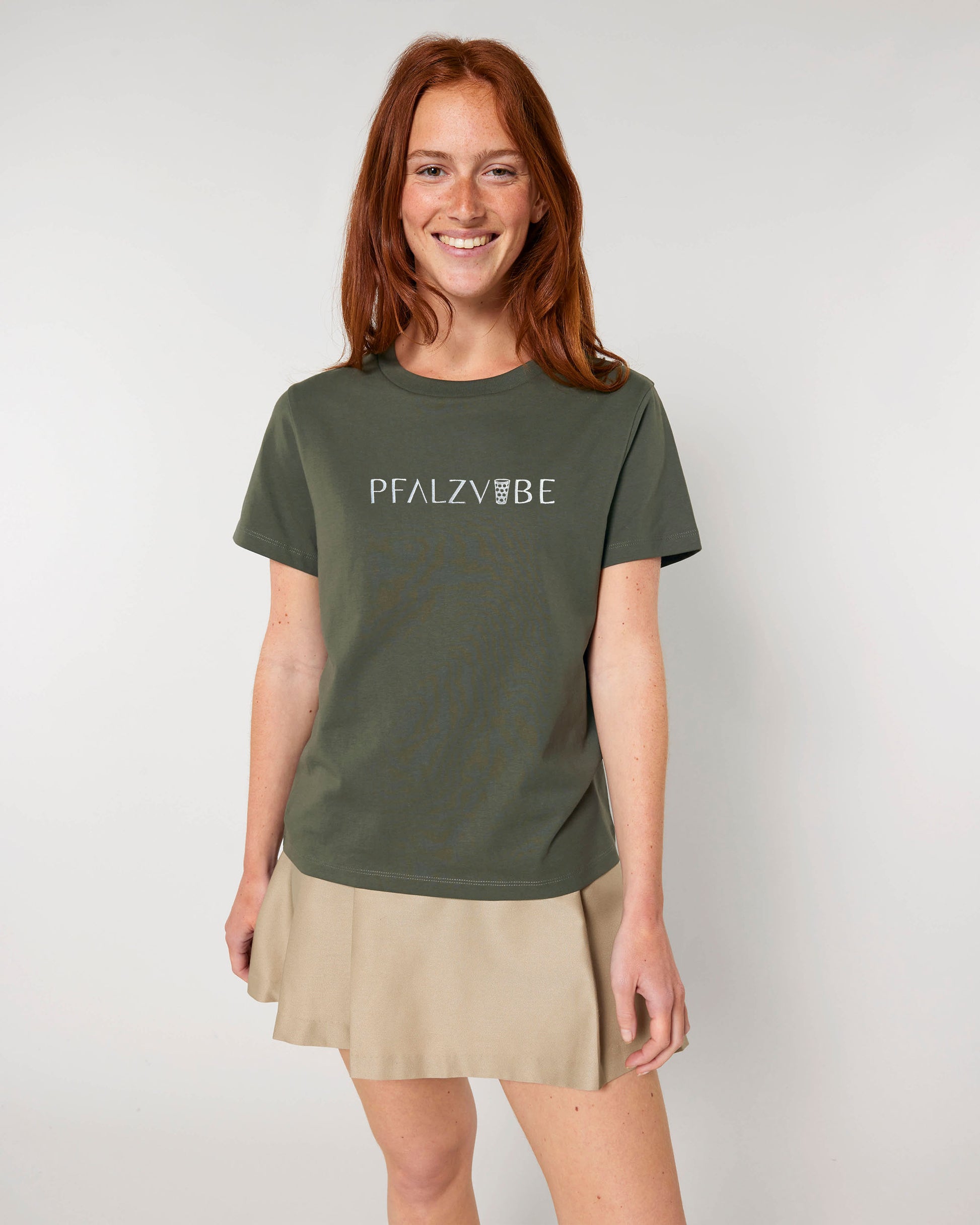 PFALZVIBE Logo-Stick Damenshirt – Weiteres Bild – Bio Pfaelzer Streetwear | PFALZVIBE