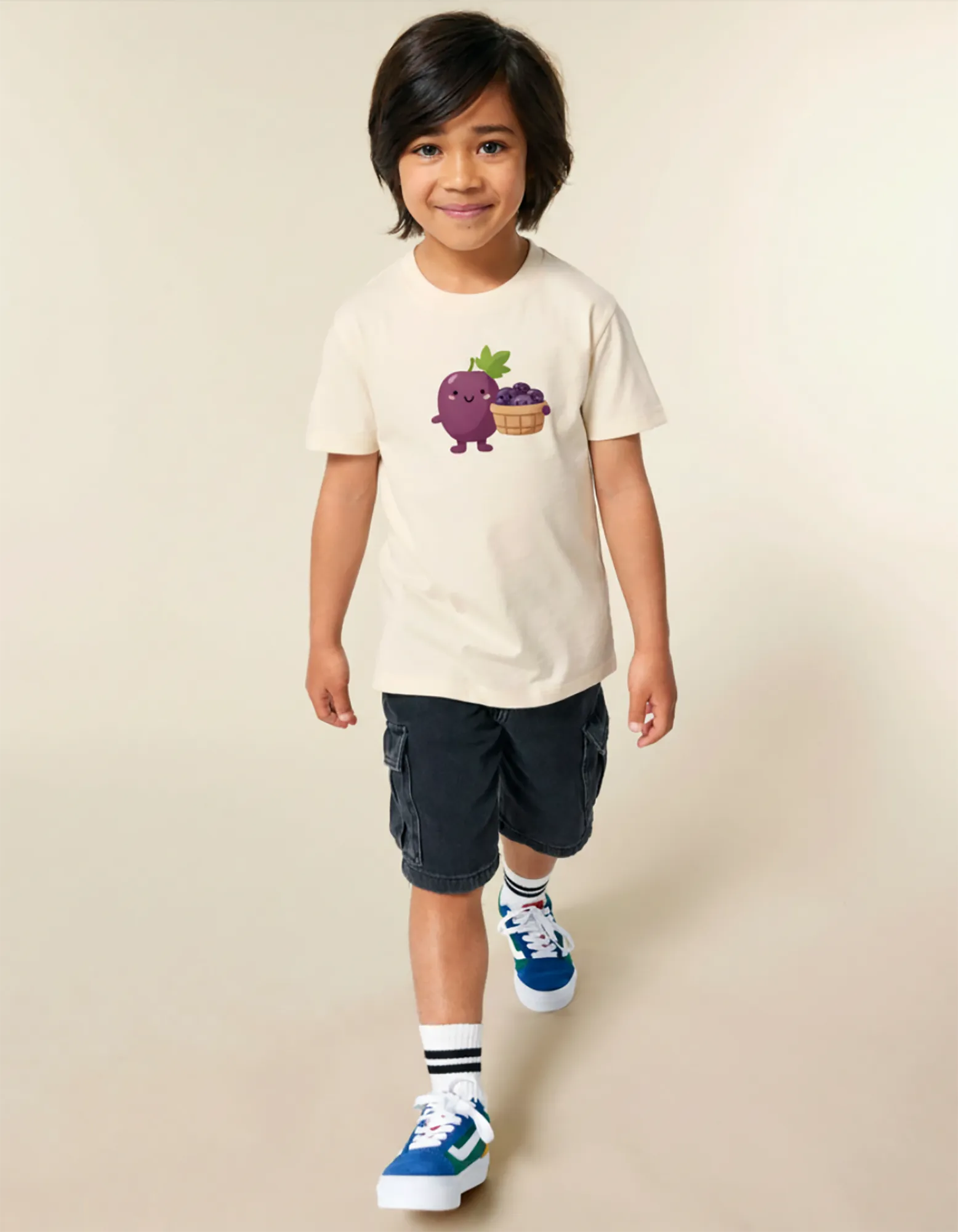 Happy Traube Kinder T-Shirt – Frontansicht – Bio Pfaelzer Streetwear | PFALZVIBE