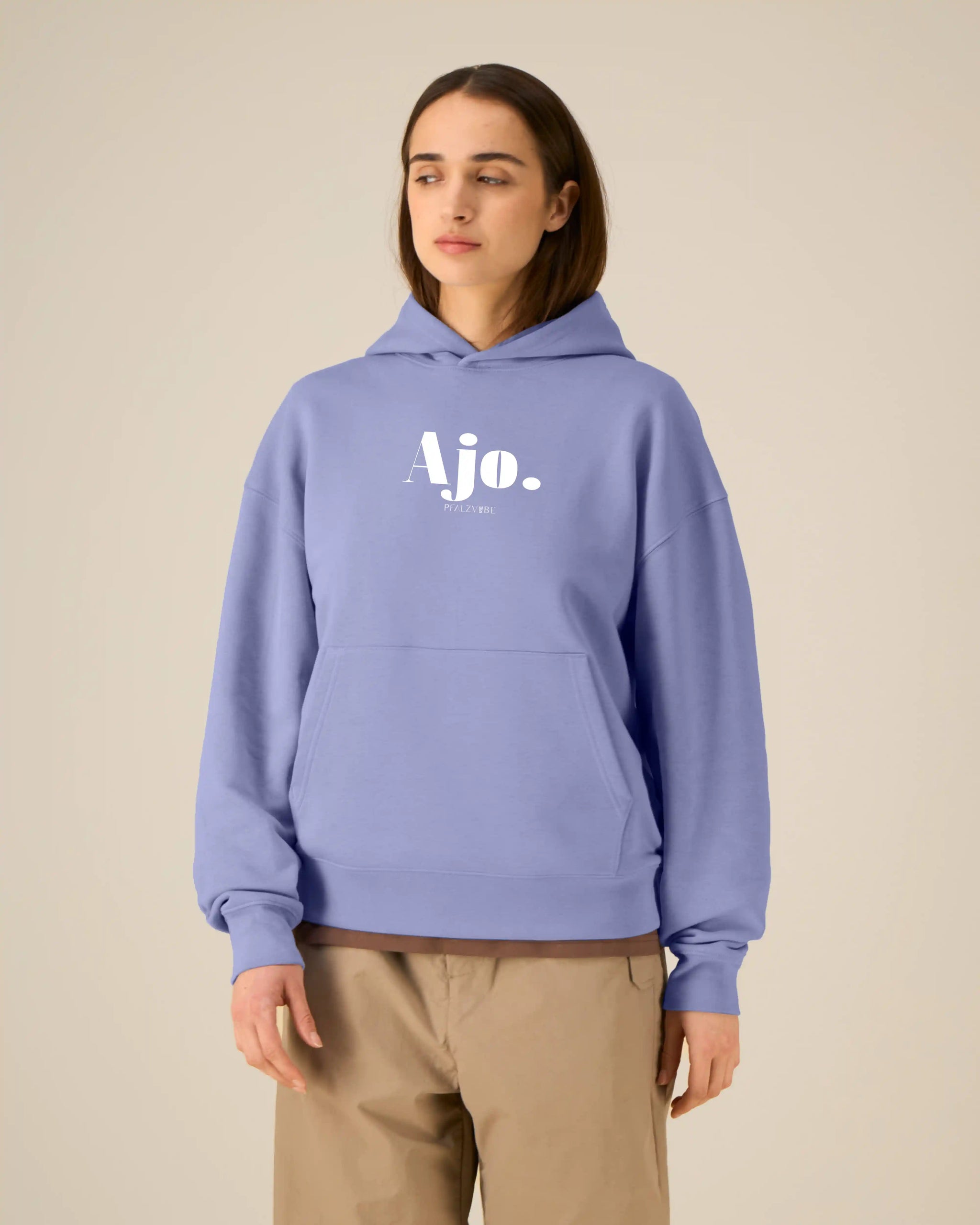 Ajo. Hoodie – Produktbild – Bio Pfaelzer Streetwear | PFALZVIBE