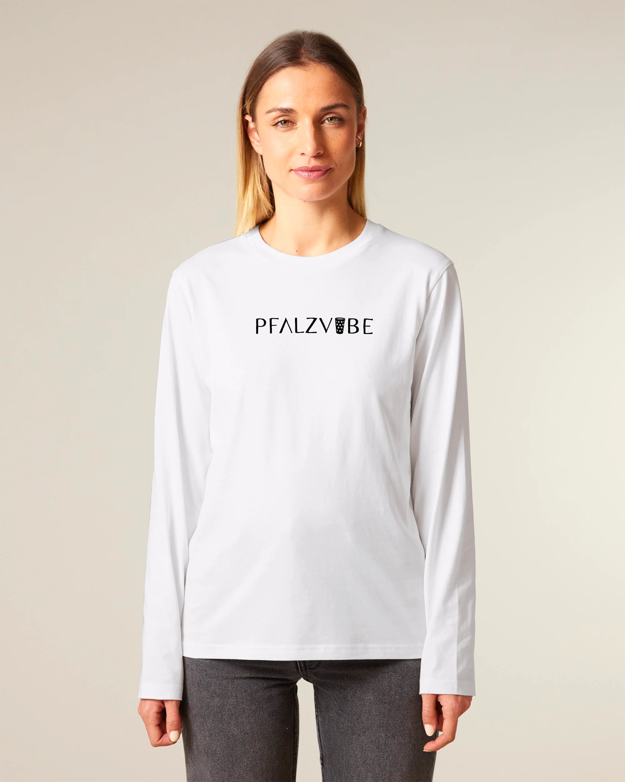 PFALZVIBE Premium Stick Langarmshirt – Seitenansicht – Bio Pfaelzer Streetwear | PFALZVIBE
